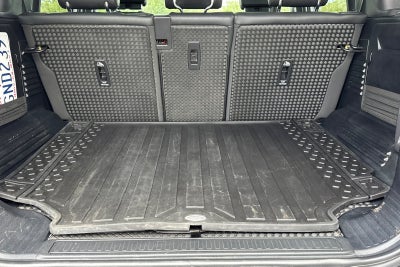 2023 Land Rover Defender 110 X-Dynamic SE