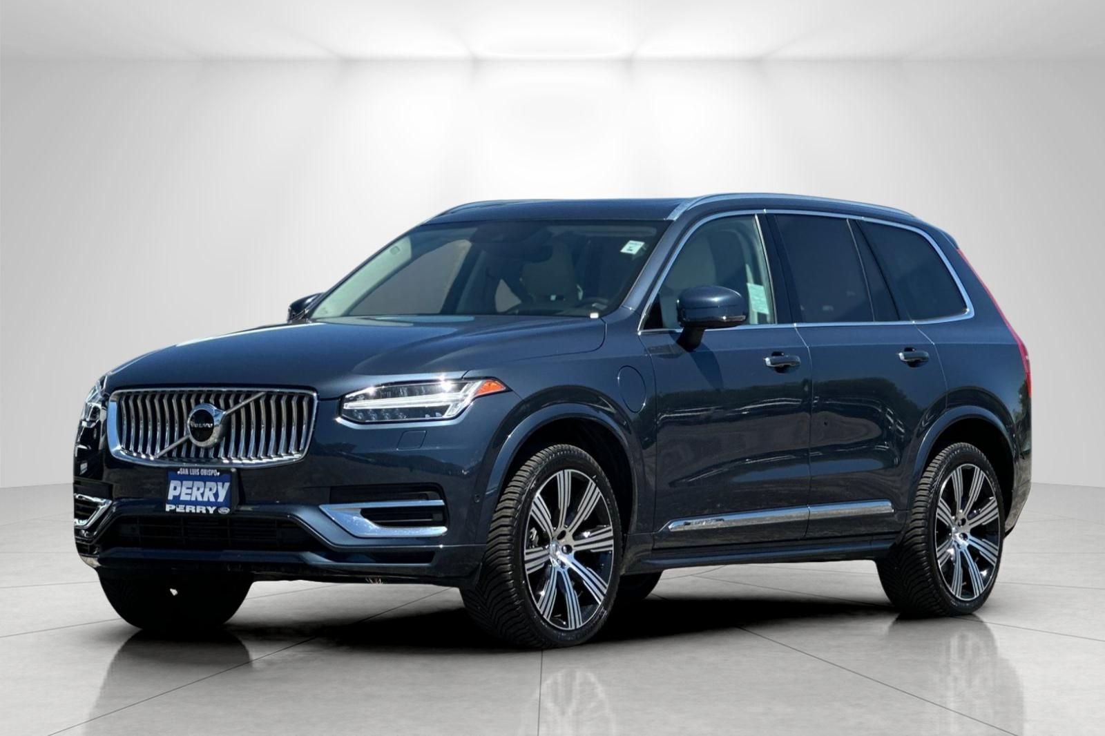 2022 Volvo XC90 Recharge Plug-In Hybrid T8 Inscription 7 Passenger