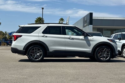 2027 Ford Explorer 4-Door 4DR RWD ST-LINE