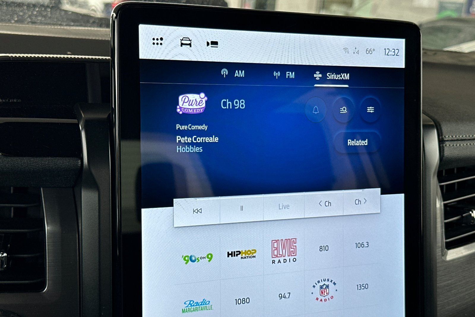 2025 Ford F-150 Lightning Flash™