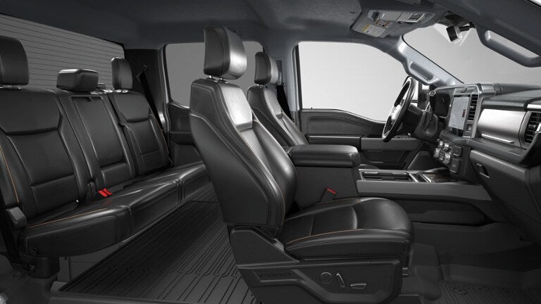 2026 Ford Super Duty F-350® Lariat®