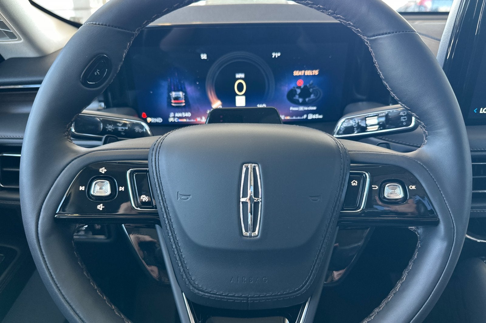 2027 Lincoln Aviator Reserve