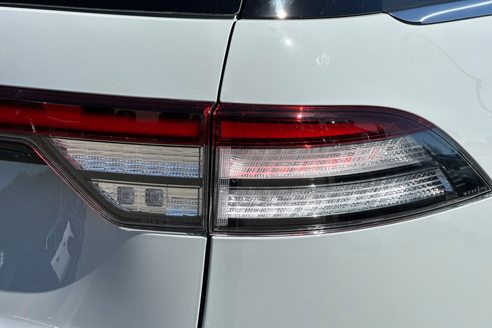 2027 Lincoln Aviator Reserve
