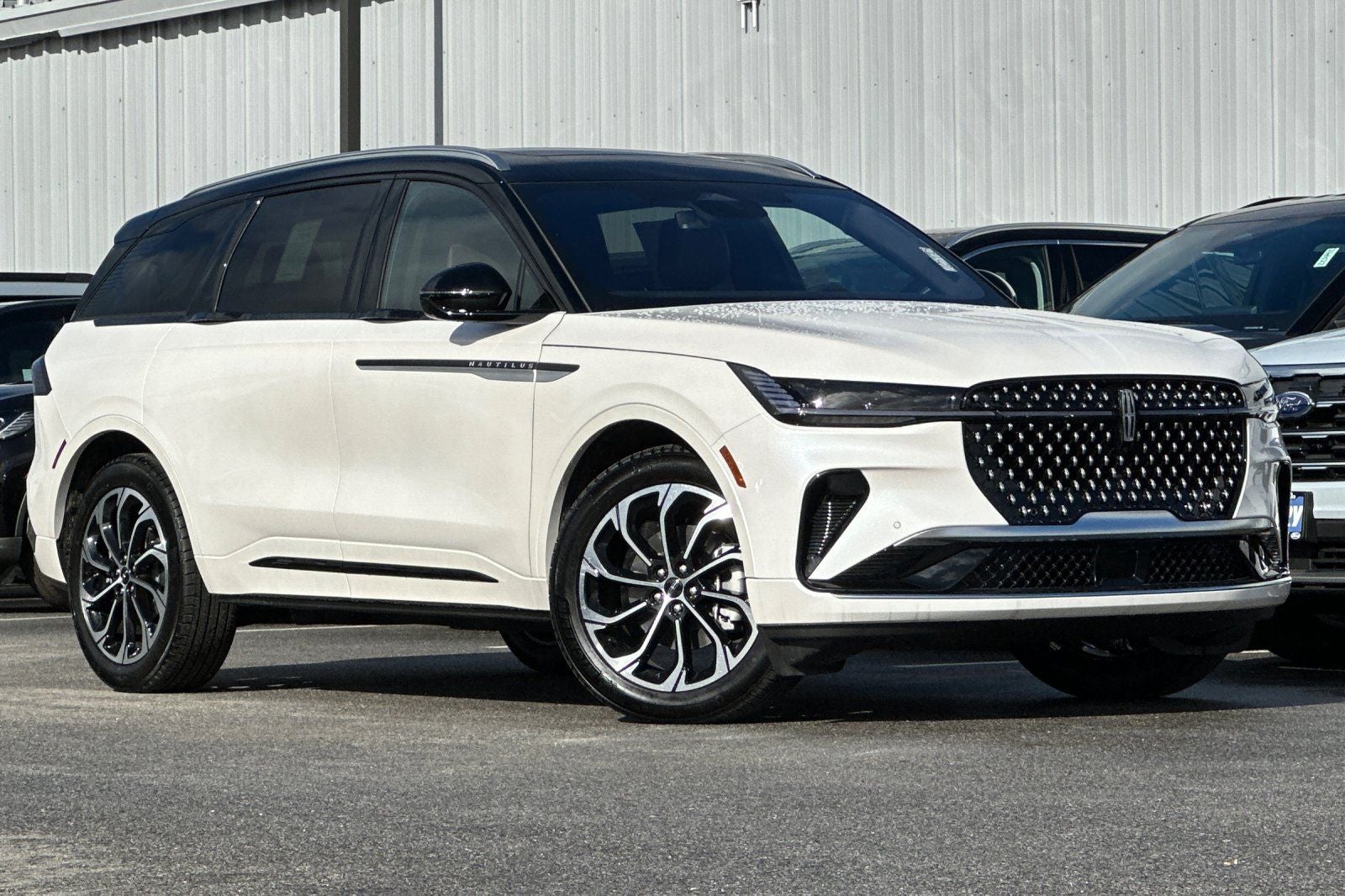 2026 Lincoln Nautilus Reserve